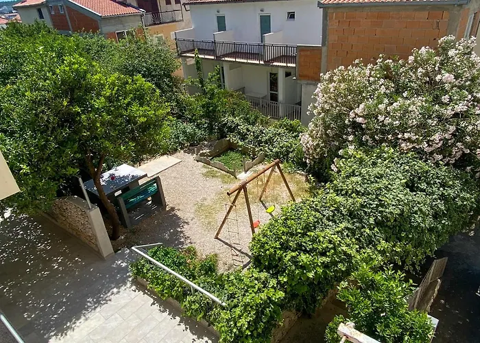 Dado Apartmán